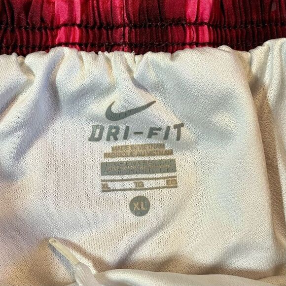 Nike Dri-Fit Girl’s Running Shorts XL - Picture 5 of 8